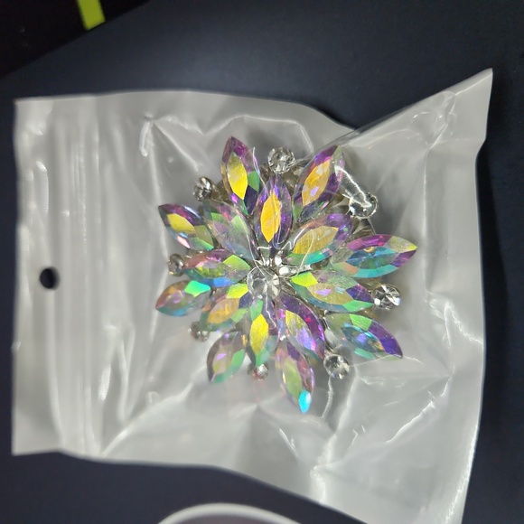 Galaxy Bling Phone Accessory - Picture 2 of 3